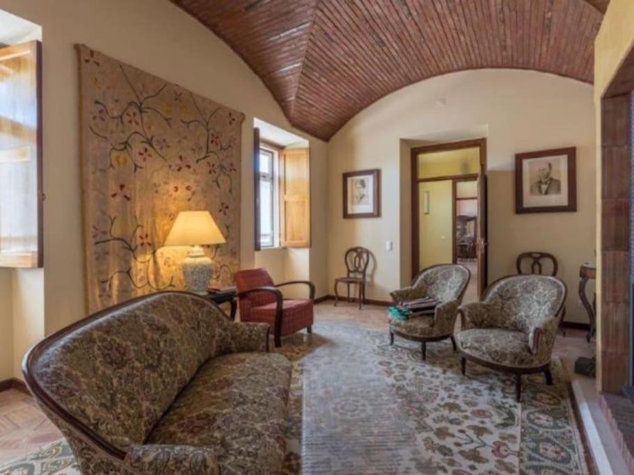 Villa Senhorial - Palace XIX & Privacy & Beach & Albufeira Old Town Buitenkant foto
